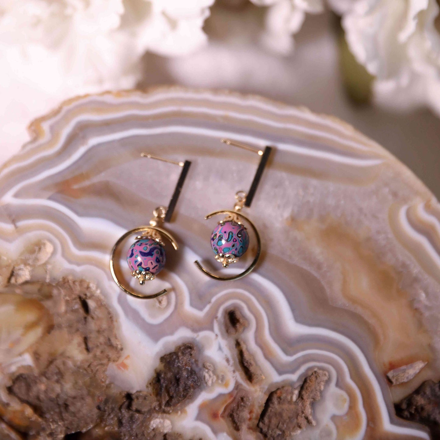 Jewelry/Lacquer earrings (6cm X 1.3cm)/cosmos blue ball