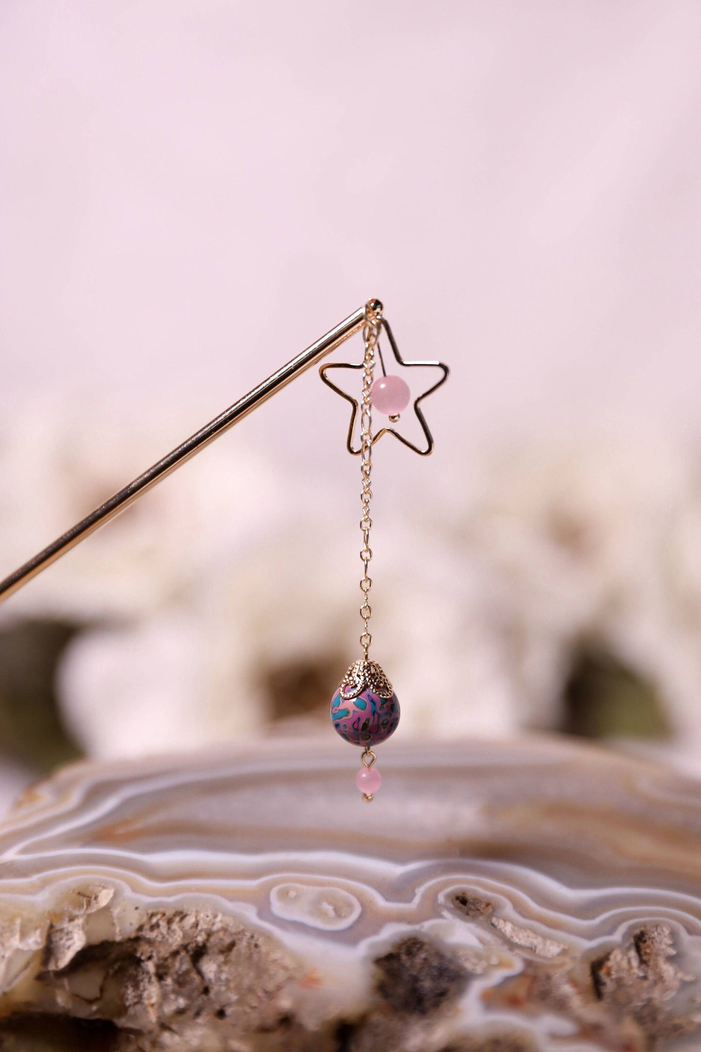 Jewelry/Lacquer hairpin (7cm X 13cm)/cosmos blue ball