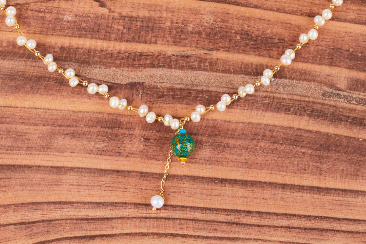 Jewelry/1cm diameter lacquer ball & natural pearls/18K gold plated necklace (23cm - 28 cm adjustable)/Green