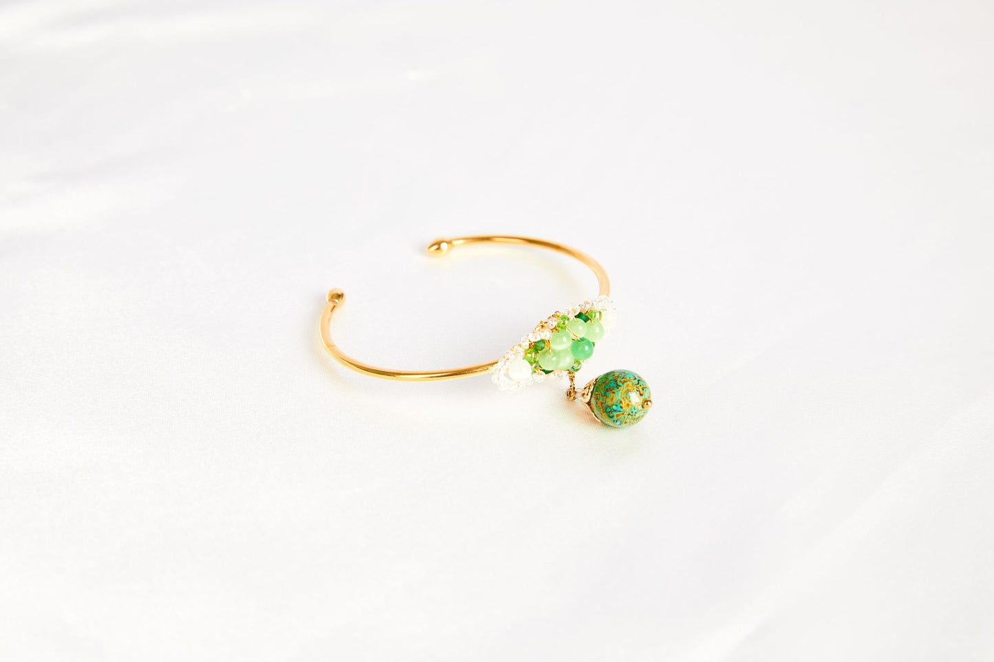 Jewelry/Lacquer bracelet (7cm X 6cm)/Green lacquer ball/Crystal/18K gold plated