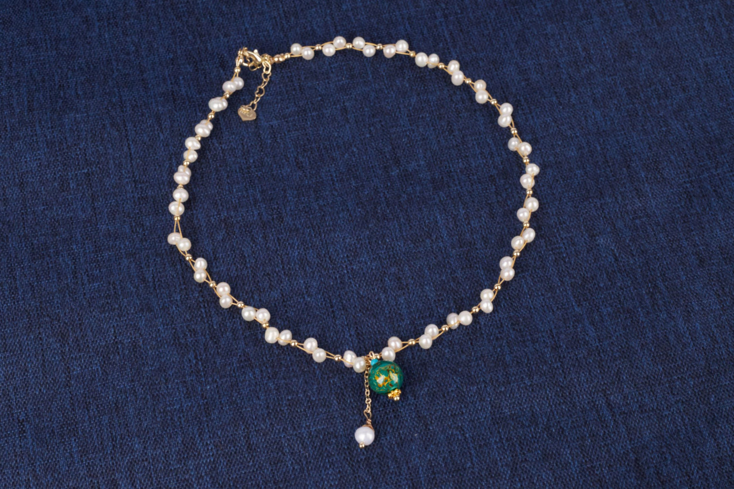 Jewelry/1cm diameter lacquer ball & natural pearls/18K gold plated necklace (23cm - 28 cm adjustable)/Green