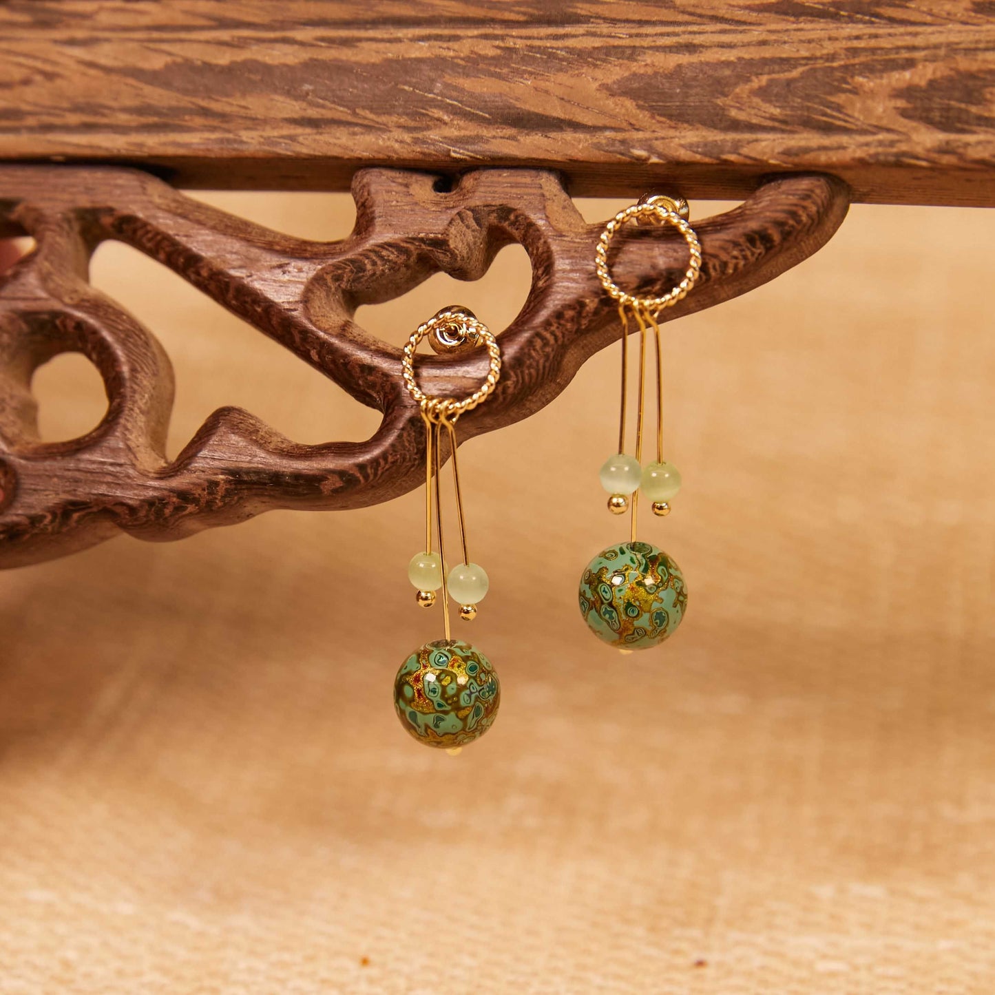 Jewelry/Lacquer earrings (4.5cm X 1cm)/spring green ball