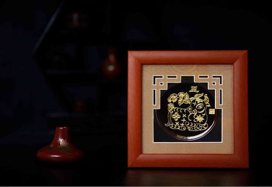Ox/Chinese Zodiac Animal/Chinese lacquer thread sculpture plate (diameter 12cm)/Frame size 20cm X 20cm/99% gold foil