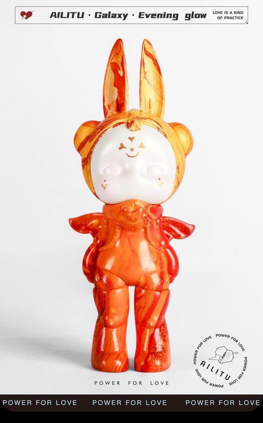 Art Designer Toy Figure/AILITU Galaxy - Evening Glow/Material Polyurethane/Chinese Lacquer/8.27'' (21 cm) X 3.54'' (9 cm) X 2.76'' (7 cm)