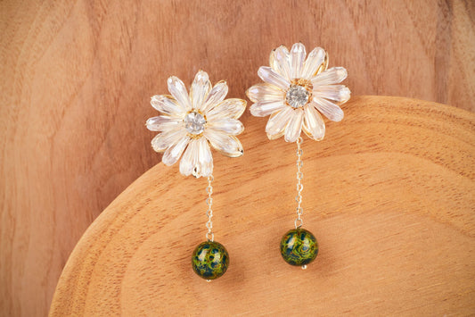 Jewelry/Lacquer earrings (6.5cm X 1.0cm)/preserved fresh flower/Crystal/18K gold plated
